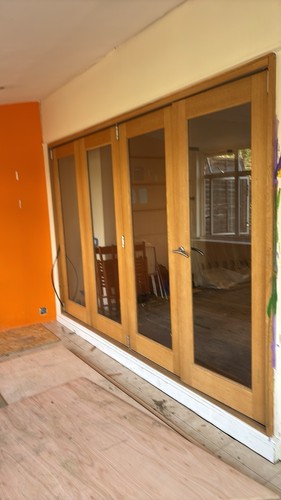 Internal folding door shaker - , 4
